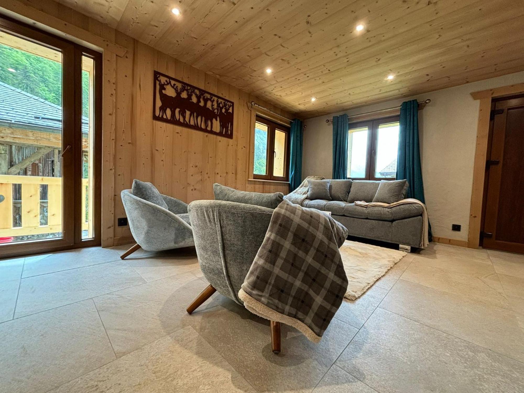 Chalet L'Aberiot Монрйон Екстер'єр фото