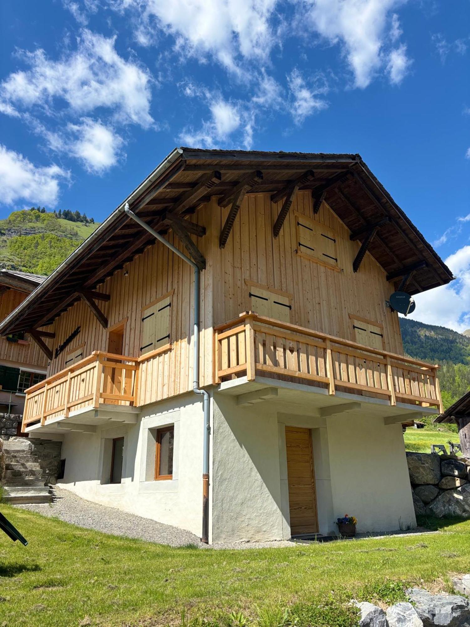 Chalet L'Aberiot Монрйон Екстер'єр фото